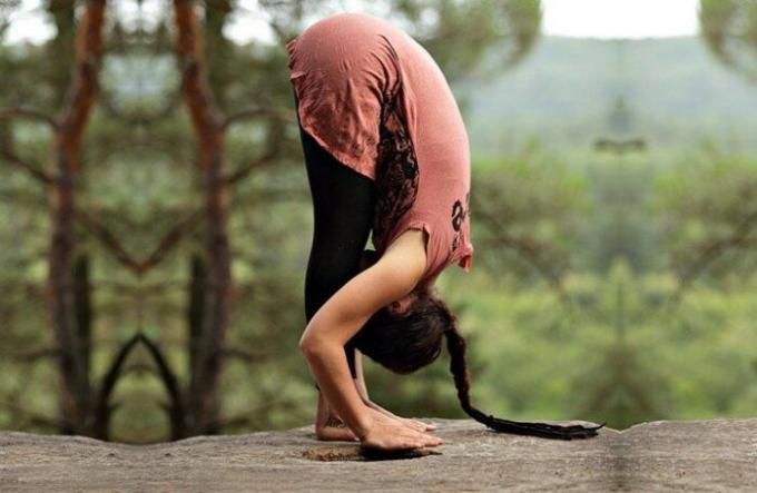  Yoga - Salud y saludable.