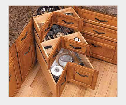 Solución tecnológica para colocar armarios de cocina para ahorrar espacio