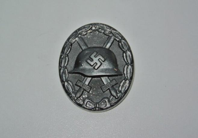 La herida de tercer grado de la insignia de la Alemania nazi. Segundo grado - plata. En primer lugar - el oro. / Foto: forum.guns.ru. 