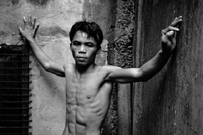 Incluso la infancia hambre no desalentó su deseo se convirtió en el mejor boxeador del mundo.