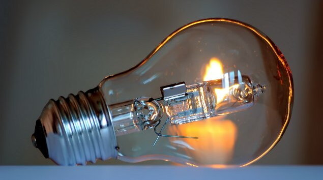 Cómo extender la vida de las bombillas incandescentes con la ayuda del diodo 1N4007