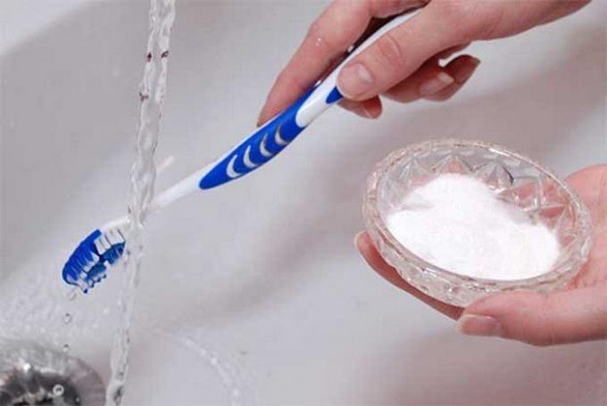 10 maneras de utilizar bicarbonato de sodio en lugar de los productos cosméticos habituales