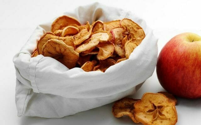 manzanas secas - una fuente de vitaminas