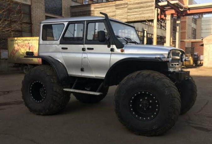 SUV Yamal H-4 4x4. | Foto: yamalsm.ru.