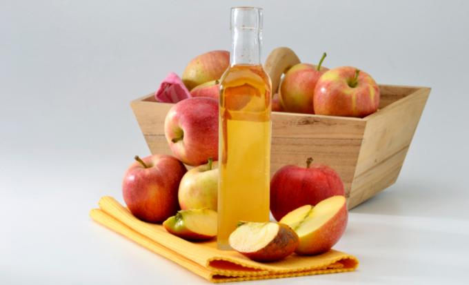 Use sidra de manzana como limpiador