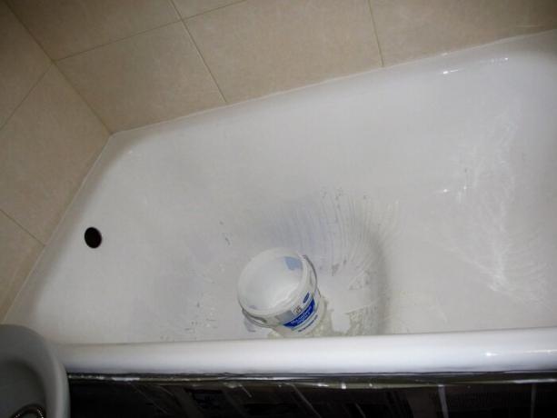 La bañera de hierro fundido. / Foto: restavratsia.by. 