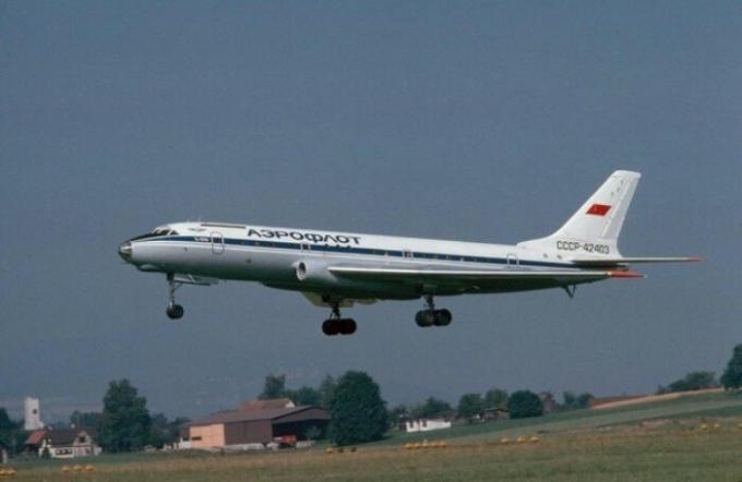 Fatal "agarrar" Tu-104: tanto la prisa y la obstinación arruinado reactiva "milagro ruso"