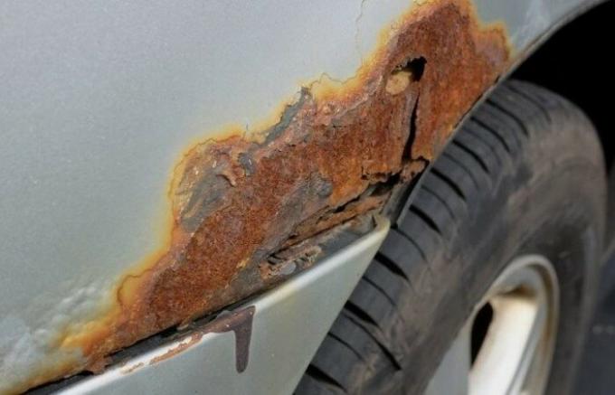 La mejor manera de proteger el coche contra la corrosión.