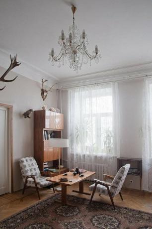 arquitectos de interiores soviéticos guardados en el apartamento.