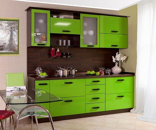 La cocina de color lima decorará el interior y te dará un ambiente alegre.