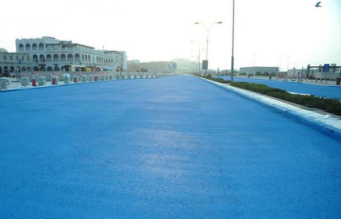 ¿Por qué las autoridades de Qatar requieren de pintura de asfalto en azul