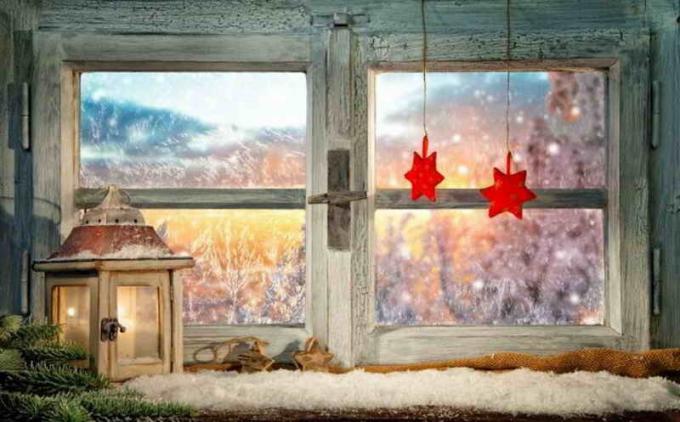 15 ideas sobre cómo decorar una casa o casa de campo para la Navidad