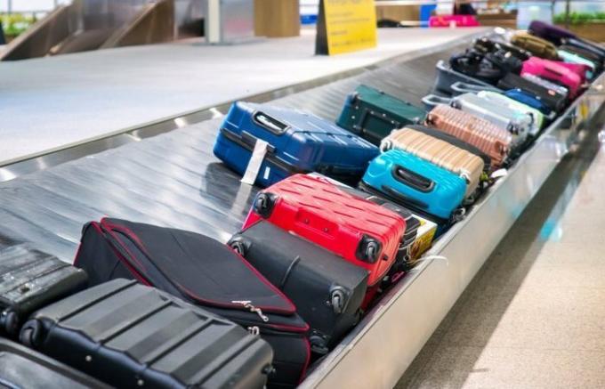Cómo protegerse de la apertura de la maleta en el aeropuerto.